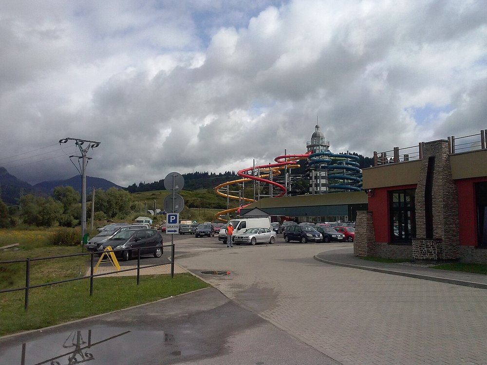Gino Paradise Bešeňová