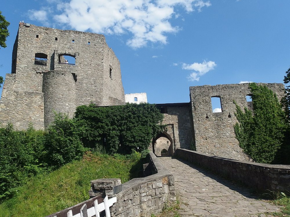 Hrad Hukvaldy